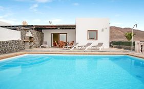 Villa 1B